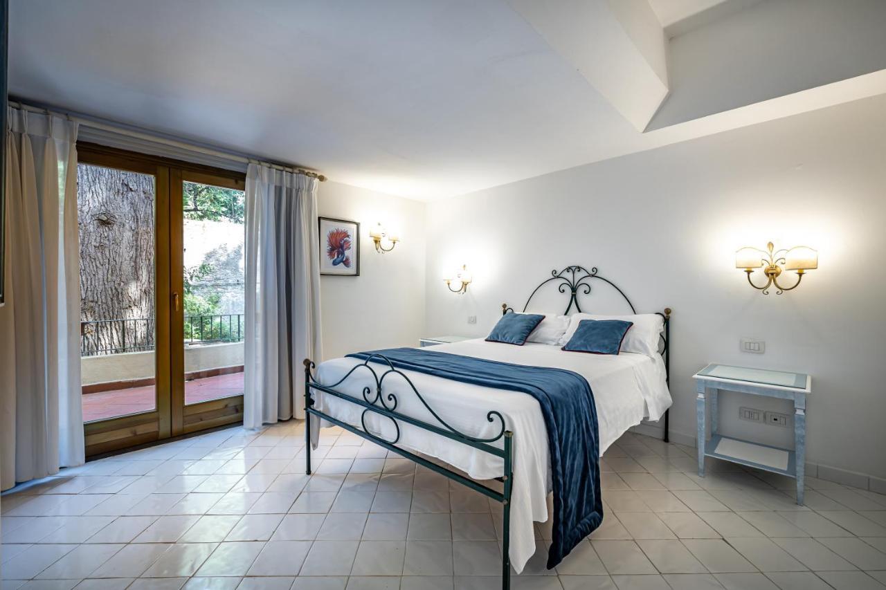 Palazzo Belmonte Hotel Санта Мария ди Кастелабате Екстериор снимка