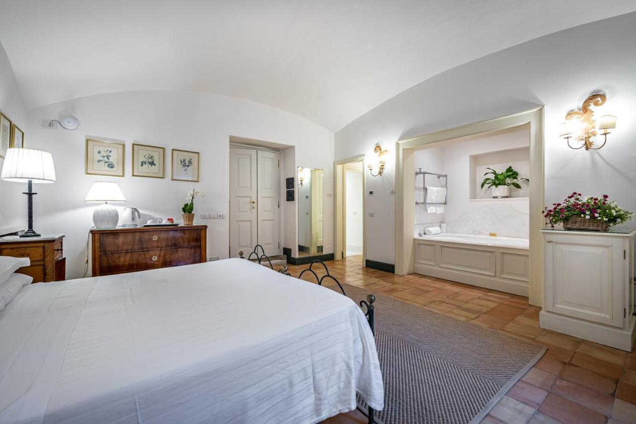 Palazzo Belmonte Hotel Санта Мария ди Кастелабате Екстериор снимка