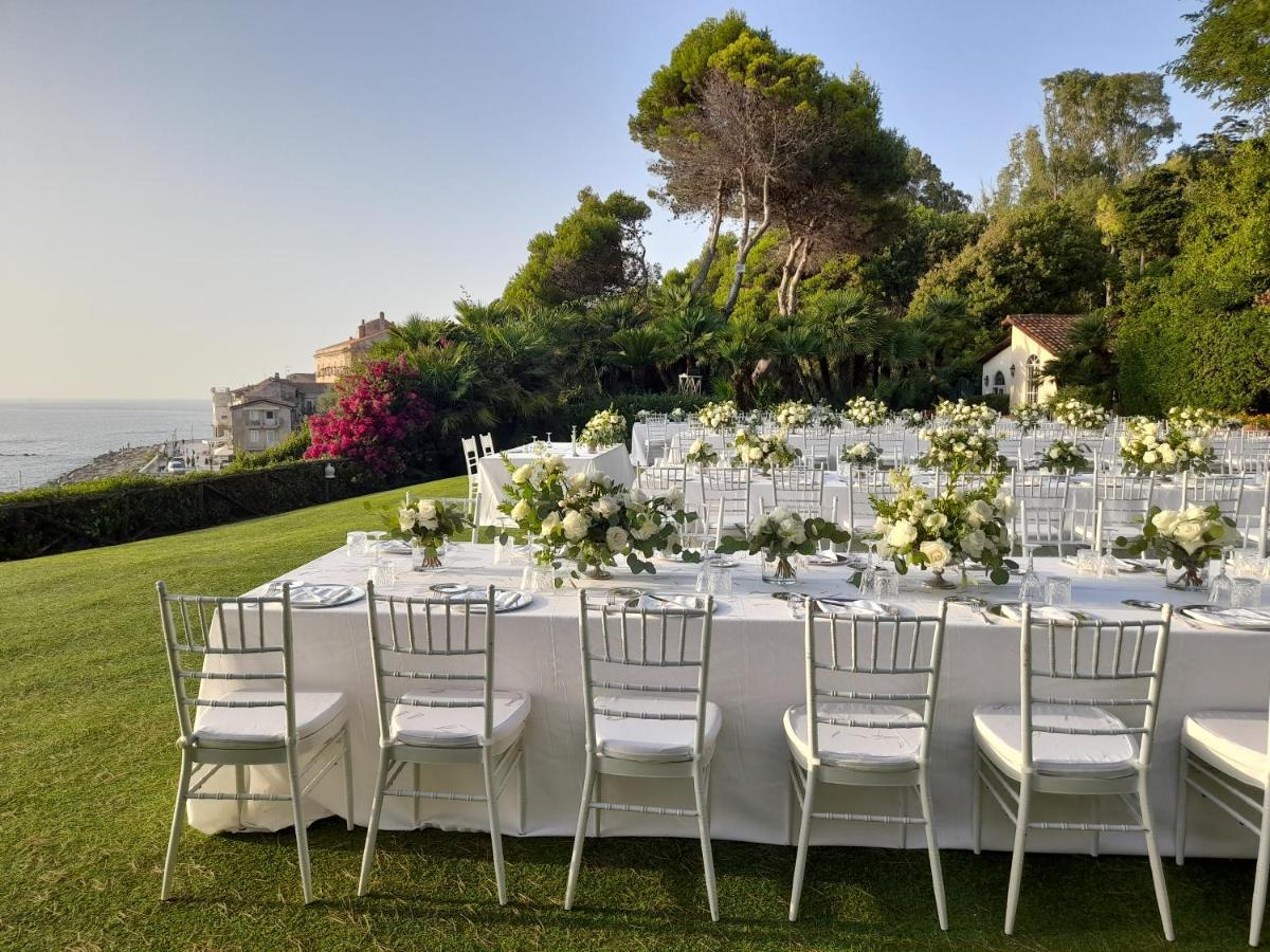 Palazzo Belmonte Hotel Санта Мария ди Кастелабате Екстериор снимка