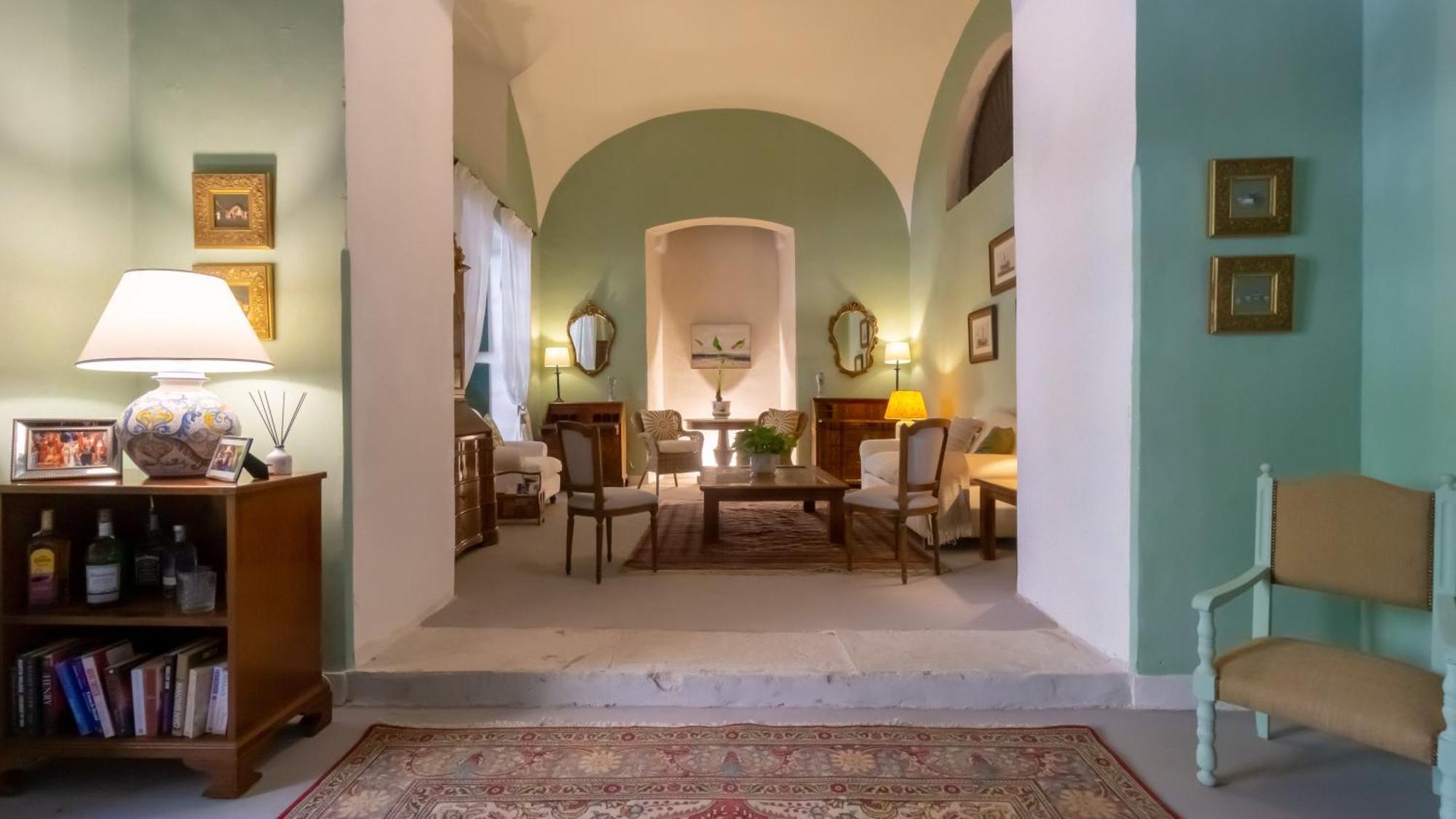 Palazzo Belmonte Hotel Санта Мария ди Кастелабате Екстериор снимка