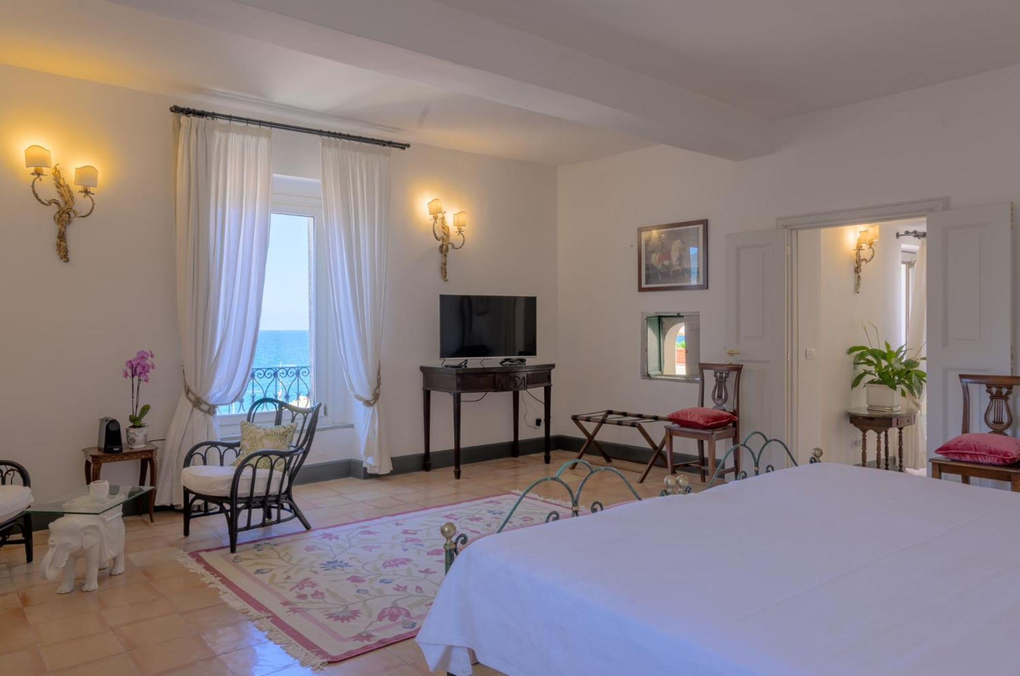 Palazzo Belmonte Hotel Санта Мария ди Кастелабате Екстериор снимка