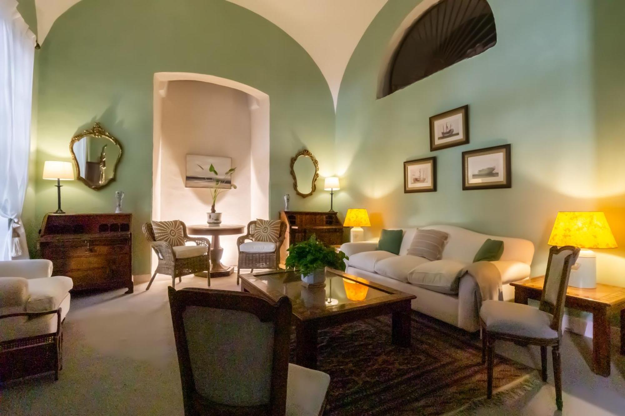Palazzo Belmonte Hotel Санта Мария ди Кастелабате Екстериор снимка