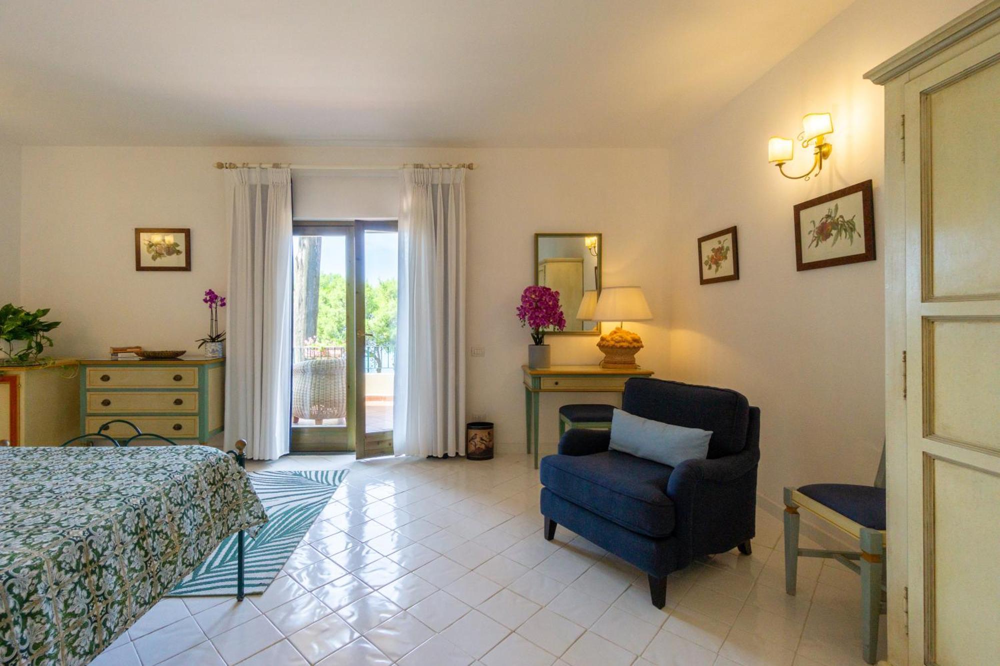 Palazzo Belmonte Hotel Санта Мария ди Кастелабате Екстериор снимка