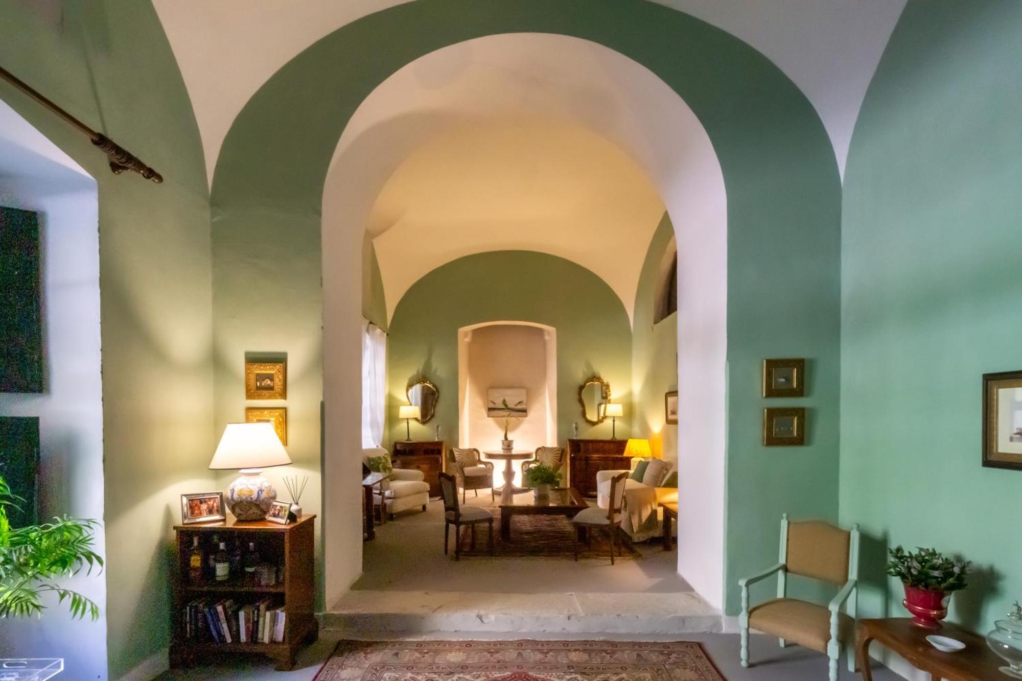 Palazzo Belmonte Hotel Санта Мария ди Кастелабате Екстериор снимка